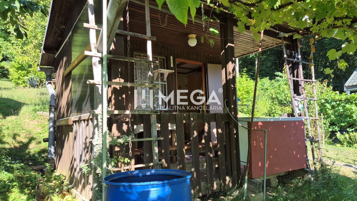 PREDAJ POZEMKU S DREVENOU CHATKOU v HUMENNOM — foto 6