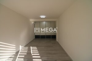 PREDANÉ - 2 iz. byt s balkónom blízko centra mesta Humenné — foto 6