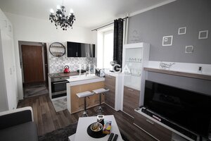 Rezervované - Na prenájom plne zariadená garsónka blízko centra - Hume — foto 7