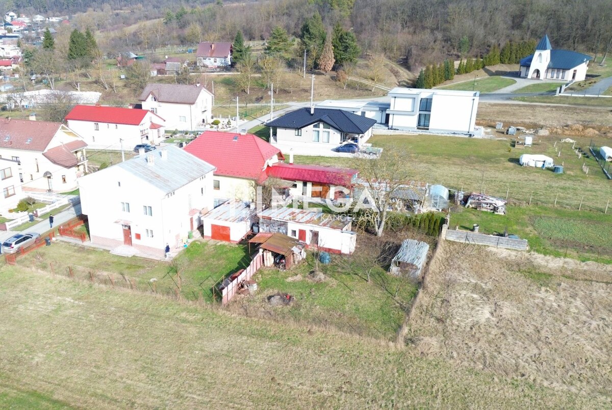 NA PREDAJ PRIESTRANNÝ RODINNÝ DOM OBEC MYSLINA — foto 4