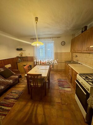 NA PREDAJ PRIESTRANNÝ RODINNÝ DOM OBEC MYSLINA — foto 16