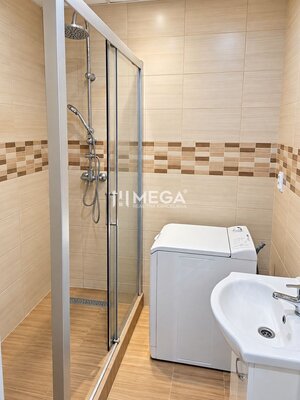 NA PREDAJ 2-izbový zrekonštuovaný byt s balkónom  v Humennom — foto 7