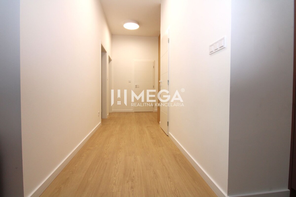REZERVOVANÝ PRÉMIOVÝ 3-IZBOVÝ BYT – CENTRAL POINT HUMENNÉ — foto 17
