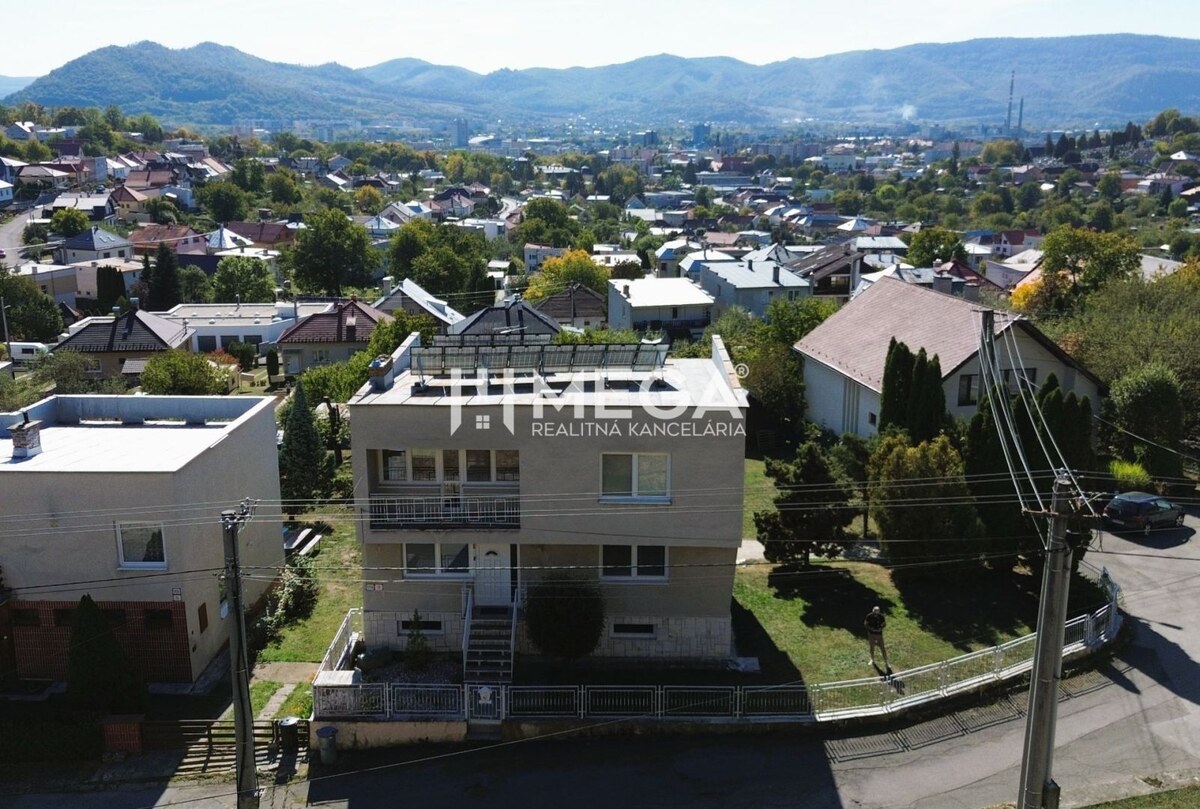 PREDAJ RODINNÉHO DOMU v HUMENNOM — foto 3