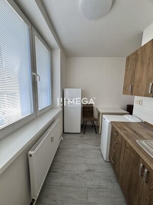 Na prenájom 2 izbový byt s lódžiou blízko centra mesta Humenné — foto 6