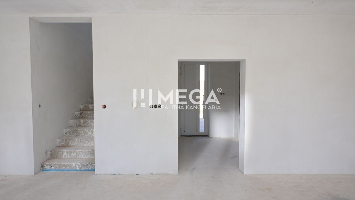 PREDAJ DVOJPODLAŽNÉHO DOMU v Rezidencii Gaštanová Humenné — foto 9