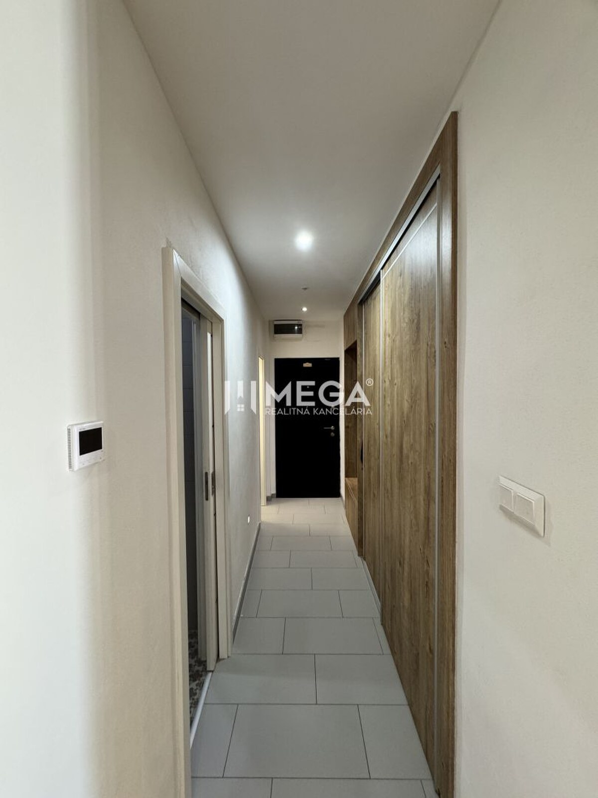 Predaj 3 izbový byt s balkónom - Humenné, Ševčenkova — foto 7