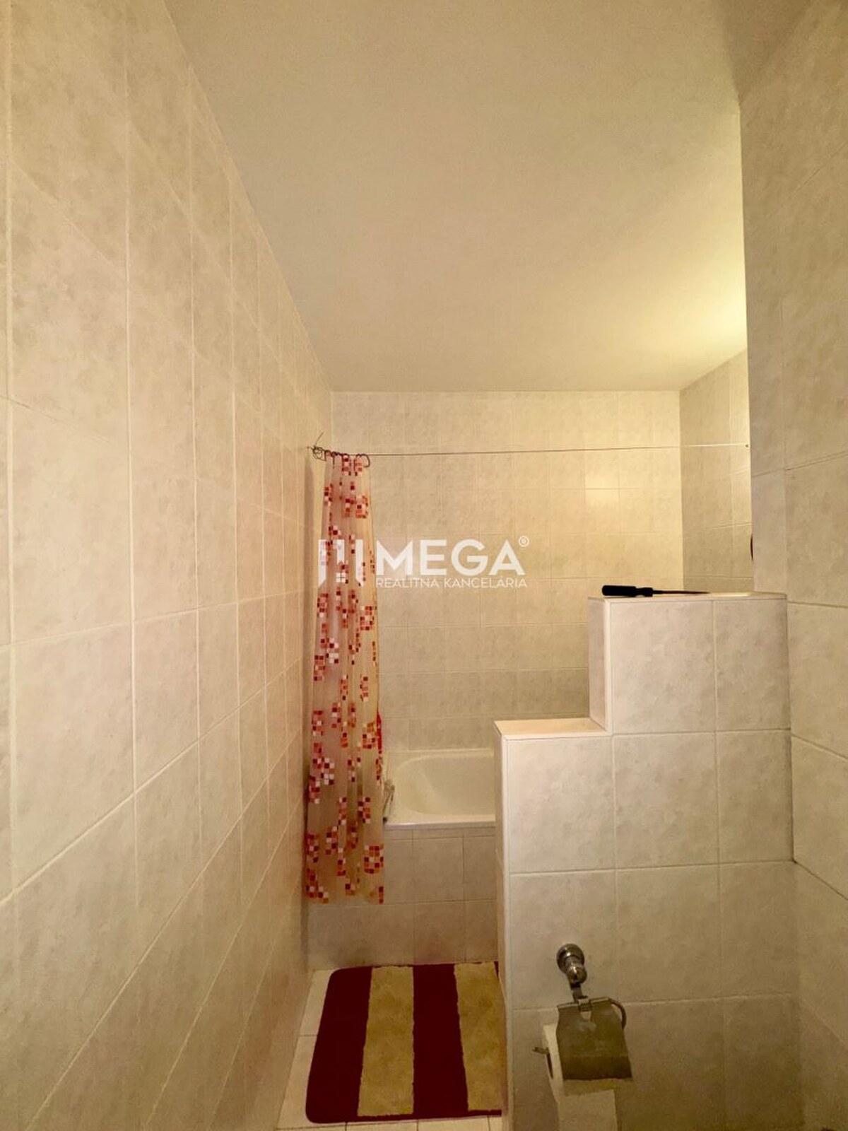 Na predaj 3 izbový byt s balkónom na Sidl.III v Humennom — foto 7