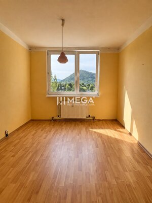 Na predaj 3 izbový byt s balkónom na Sidl.III v Humennom — foto 6