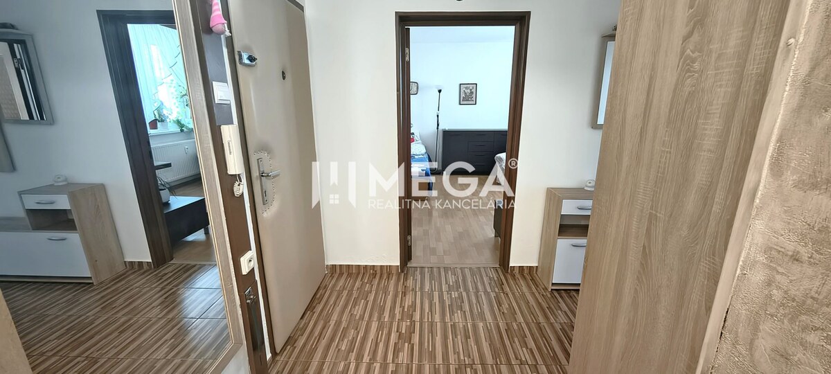 DOHODA NA CENE NA PREDAJ 4-IZBOVÝ BYT 88 m² S LOGGIOU HUMENNÉ — foto 10