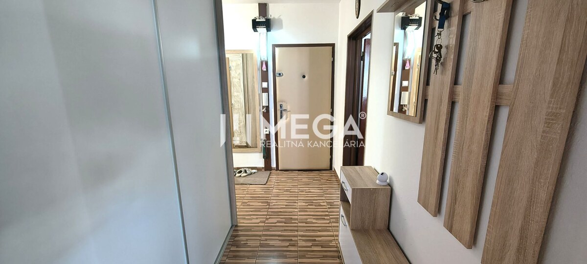 DOHODA NA CENE NA PREDAJ 4-IZBOVÝ BYT 88 m² S LOGGIOU HUMENNÉ — foto 9