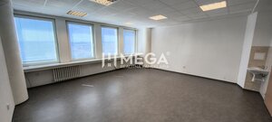 NA PRENÁJOM KANCELÁRIA IDEÁLNA NA SLUŽBY 35m² - HUMENNÉ — foto 1