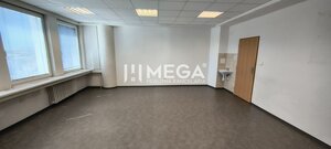 NA PRENÁJOM KANCELÁRIA IDEÁLNA NA SLUŽBY 35m² - HUMENNÉ — foto 4