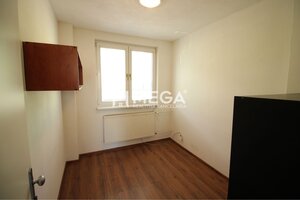 PRENÁJOM KANCELÁRII 40 m² BEZ DEPOZITU - Chemlonská HUMENNÉ — foto 9