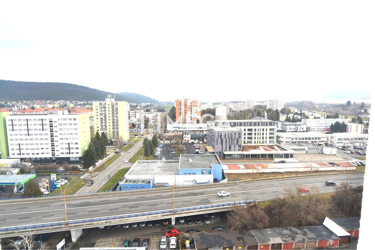 NA PRENÁJOM POSLEDNÉ VOĽNÉ kancelárie v centre mesta – 17,5 m² — foto 6