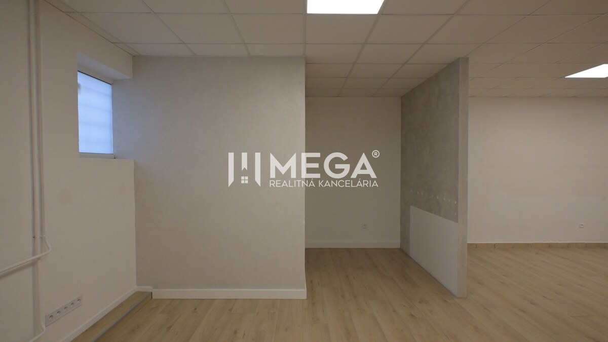 PRENÁJOM OBCHODNÉHO PRIESTORU (54 m2) ulica MIEROVÁ HUMENNÉ — foto 7