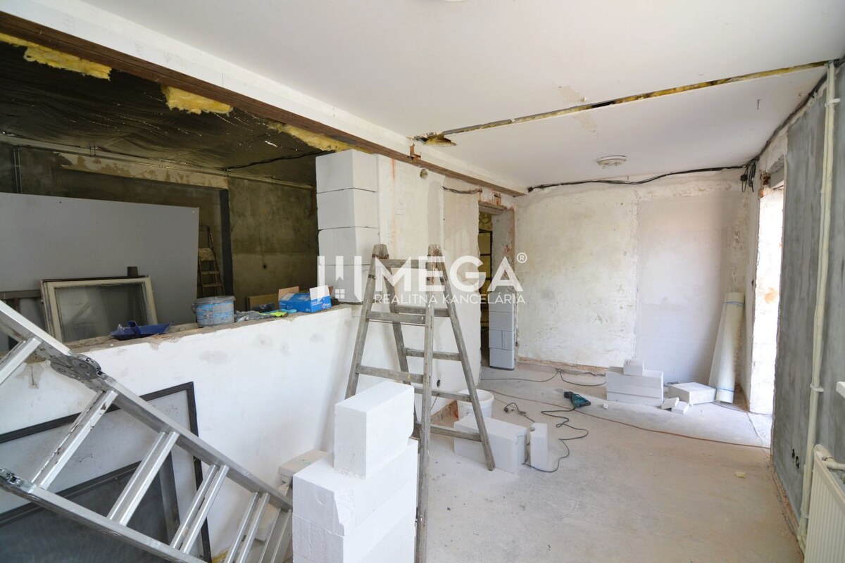 PRENÁJOM PRIESTORU PRE VÝROBU alebo SKLAD HUMENNÉ ulica Sninská — foto 4