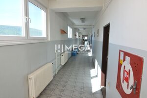 PREDAJ VÝROBNEJ HALY, ADMIN BUDOVY A PLOCHY v HUMENNOM — foto 9