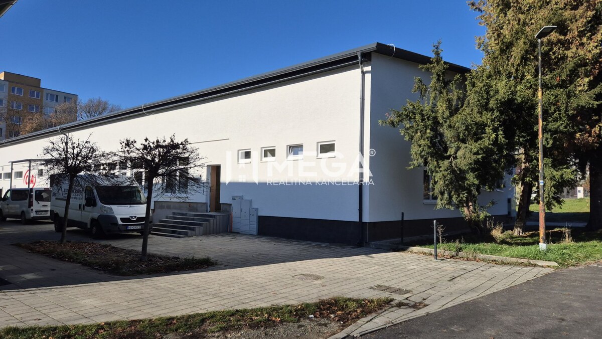 PREDAJ OBCHODNÉHO PRIESTORU v HUMENNOM (sídlisko 2A) — foto 2