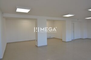 Na prenájom - priestor na prízemí 61,50 m2 na ul. Tolstého v meste Hum — foto 5