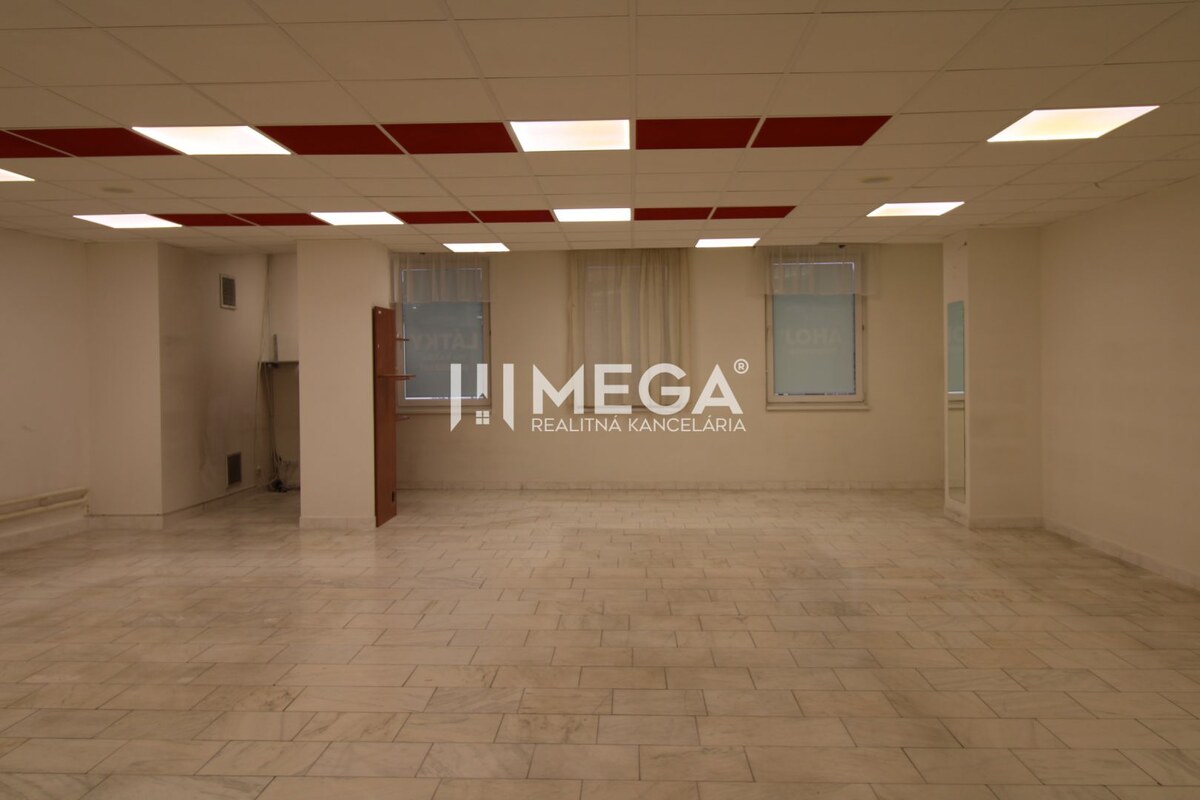 PRENÁJOM obchodného priestoru v OD LABOREC v meste Humenné — foto 2