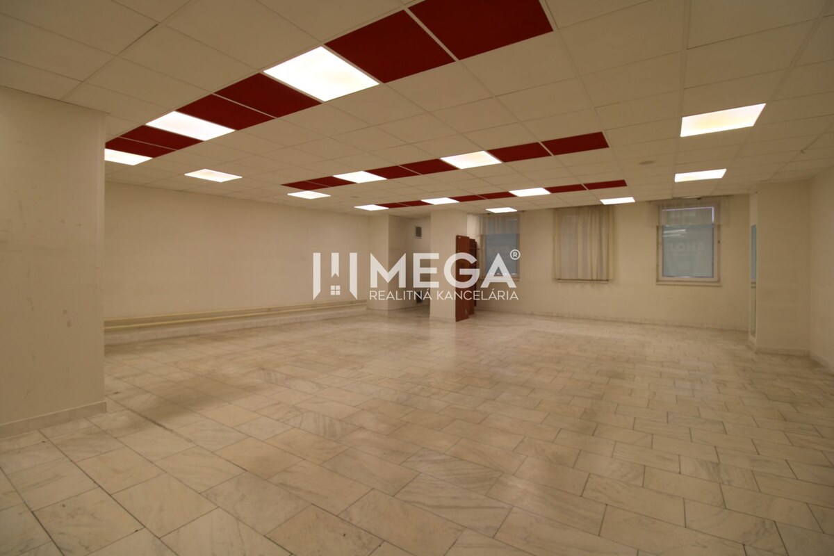 PRENÁJOM obchodného priestoru v OD LABOREC v meste Humenné — foto 6