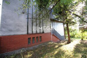 Rezervované - na predaj dom na vynikajúcom pozemku priamo v meste Hume — foto 7