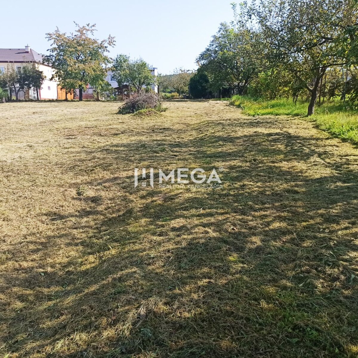 Na predaj stavebný pozemok priamo v meste Humenné — foto 2