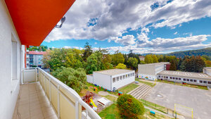 3 izbový byt 90m²  2 x balkón  Banská Bystrica CENTRUM — foto 3