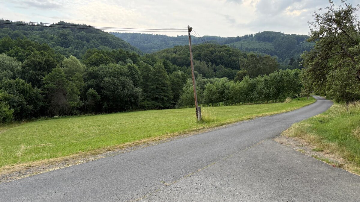Rezervované Stavebný pozemok 1828m2  Zvolen obec Kalinka — foto 11