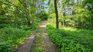 Rezervované Stavebný pozemok 1828m2  Zvolen obec Kalinka — foto 2