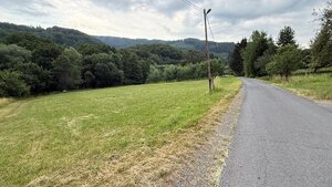 Rezervované Stavebný pozemok 1828m2  Zvolen obec Kalinka — foto 5