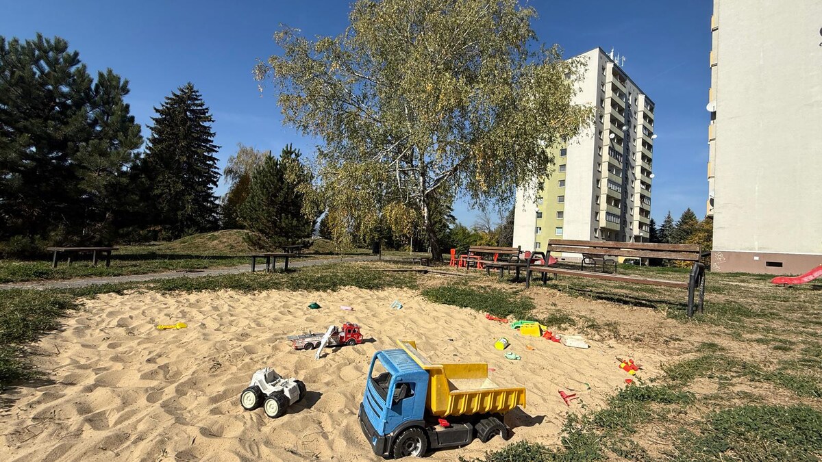 2 izbový byt 48m2  s balkónom  Podborová - Zvolen na Predaj — foto 20