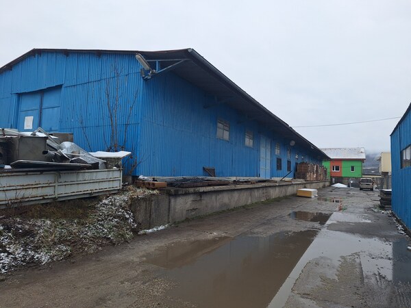 Plechová hala  702 m2 na prenájom, Zvolen, Lieskovská cesta