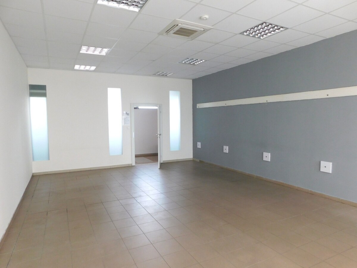 Kancelária 40 m2 v širšom centre Zvolena  na PRENÁJOM