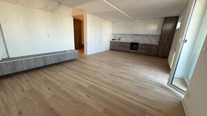 3 izbový byt Kubániho dvory Zvolen  - centrum s parkovaním NA PRENÁJOM — foto 11