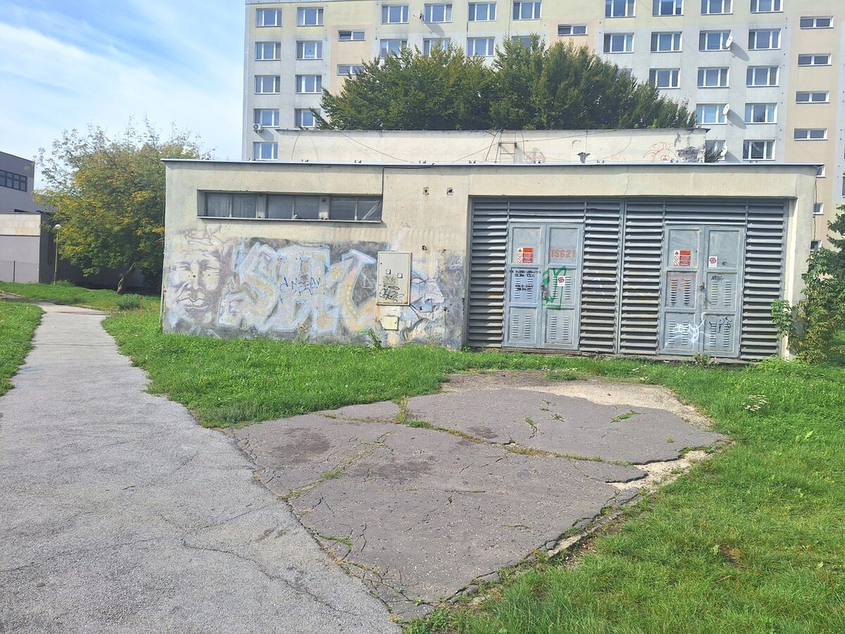 Bývala výmenníková stanica na predaj, Zvolen - Záhonok — foto 3