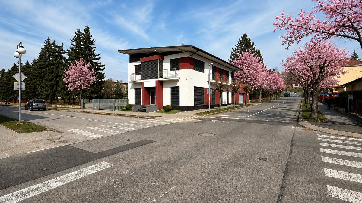 Obchodné priestory Zvolen - v širšom centre s parkovaním - NA PRENÁJOM — foto 12
