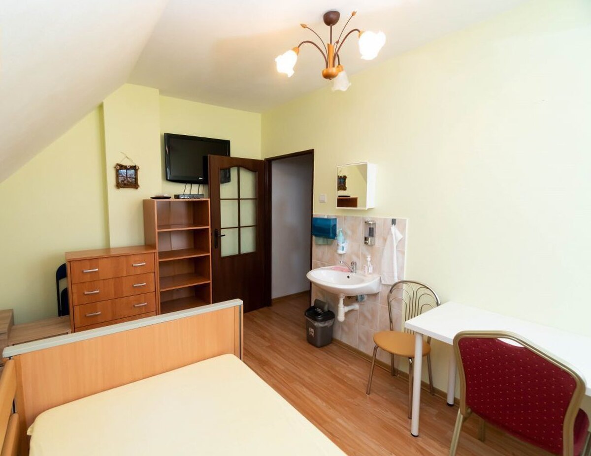 Rodinný dom 979 m2 Turčianske Teplice  na predaj — foto 5