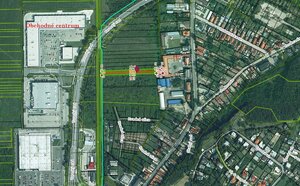 Stavebný pozemok 2100m2 v centre mestaLevice na PREDAJ — foto 1