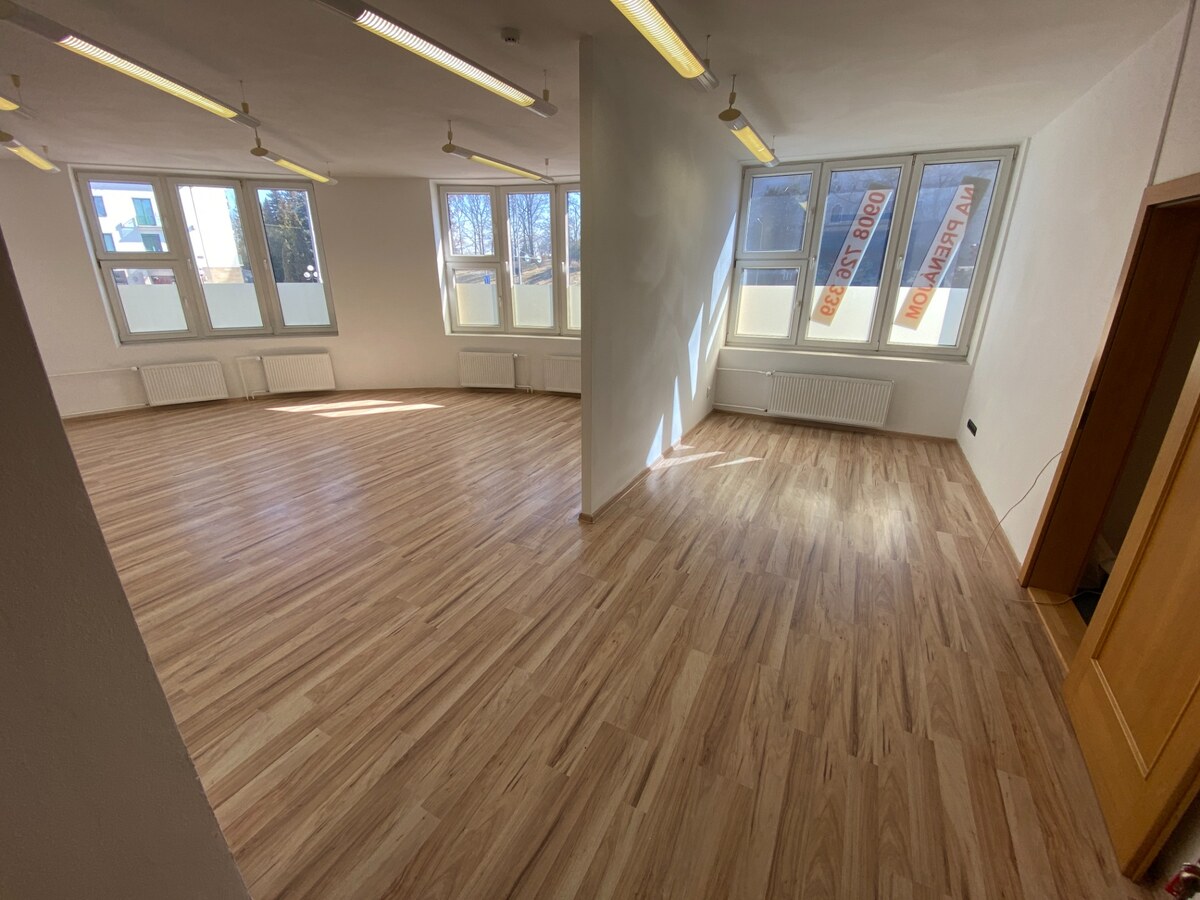 Exkluzívne kancelárske priestory v centre mesta Zvolen Prenájom — foto 2