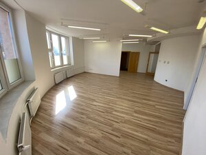 Exkluzívne kancelárske priestory v centre mesta Zvolen Prenájom — foto 6