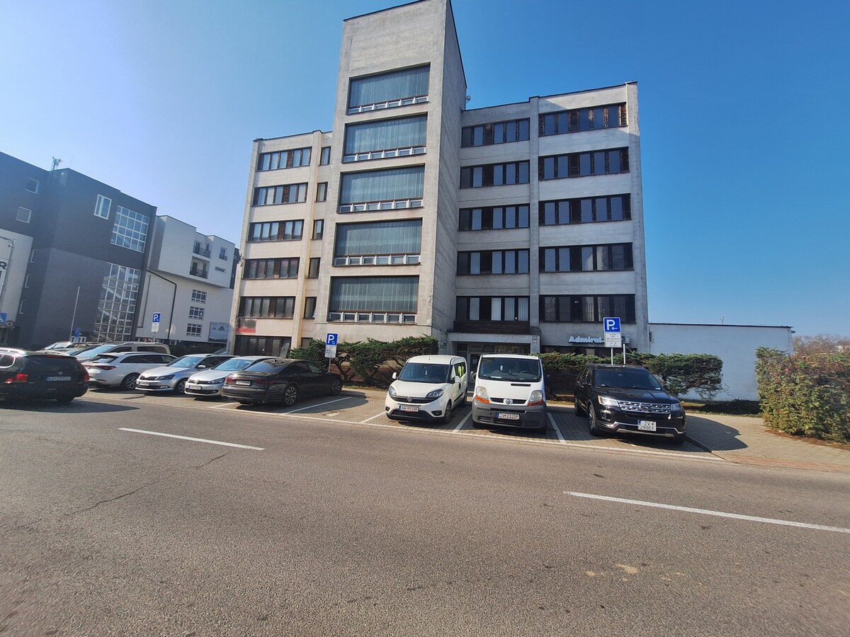 Prenájom  kancelárii  (od 15 m2-155 m2), Tulská ul., Zvolen