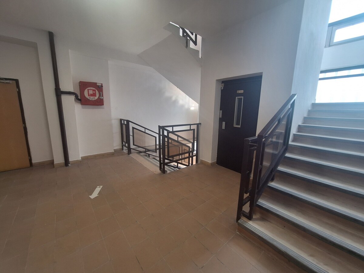 Prenájom  kancelárii  (od 15 m2-155 m2), Tulská ul., Zvolen — foto 7