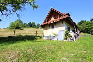 DOM IDEÁLNY PRE ĽUDÍ ČO HĽADAJÚ SAMOTU, POKOJ A PRÍRODU — foto 1
