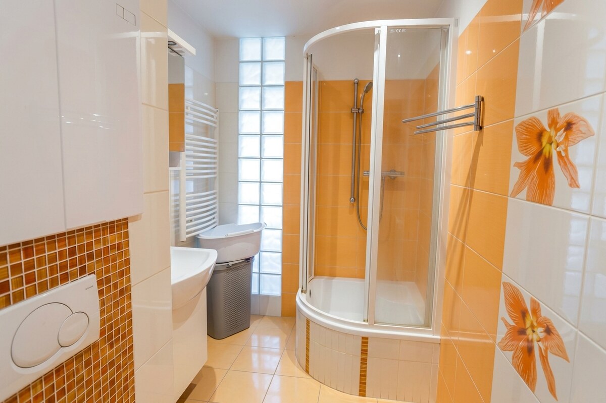 MODERNE PREROBENÝ 3-IZB. BYT S LODŽIOU NA KRÁSNY VÝHĽAD, ZLATÝ POTOK — foto 8