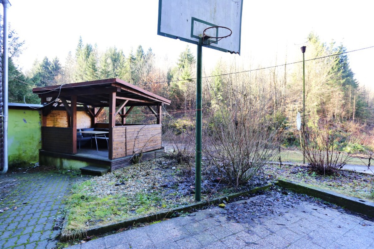 TRVALE OBÝVATEĽNÁ VEĽKÁ CHATA, BÝVAJ A PODNIKAJ V PRÍRODE — foto 5
