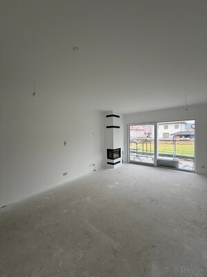 ✅ IBA U NÁS: atraktívny stavebný pozemok, 840 m2, Necpaly — foto 7