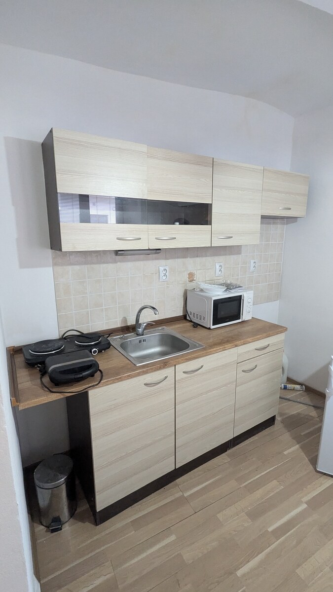 1-izb. 22m2 byt prízemie Alžbetina, Staré mesto — foto 4