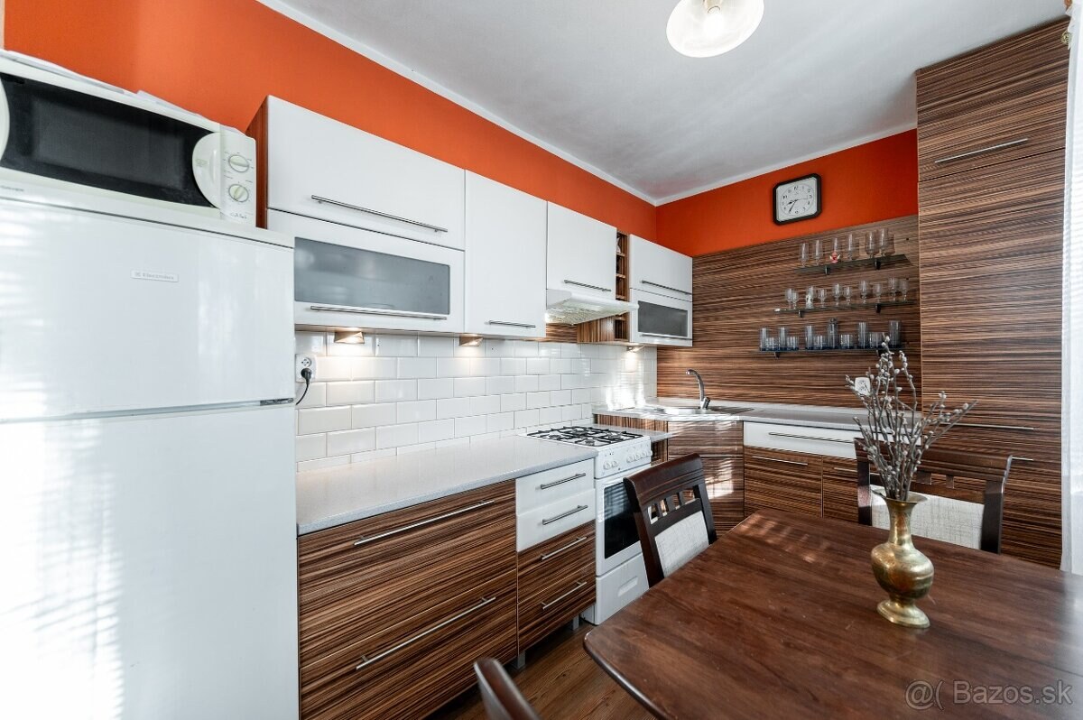 2-izb., 55m2, 1/4, úplna, Gerlachovská, Sever — foto 3